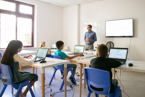 Formação de Educadores para o uso da Informática na Escola
