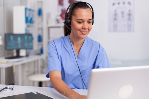 Recepcionista em Unidades de Saúde